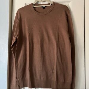 Uniqlo men sweater size M